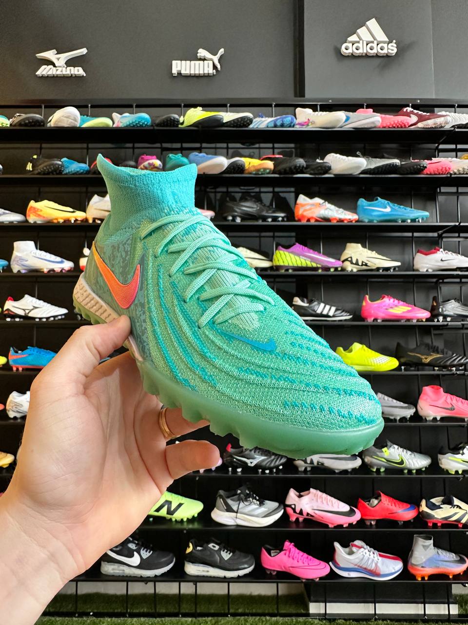 NIKE PHANTOM LUNA TF + BRINDE (PRONTA ENTREGA)