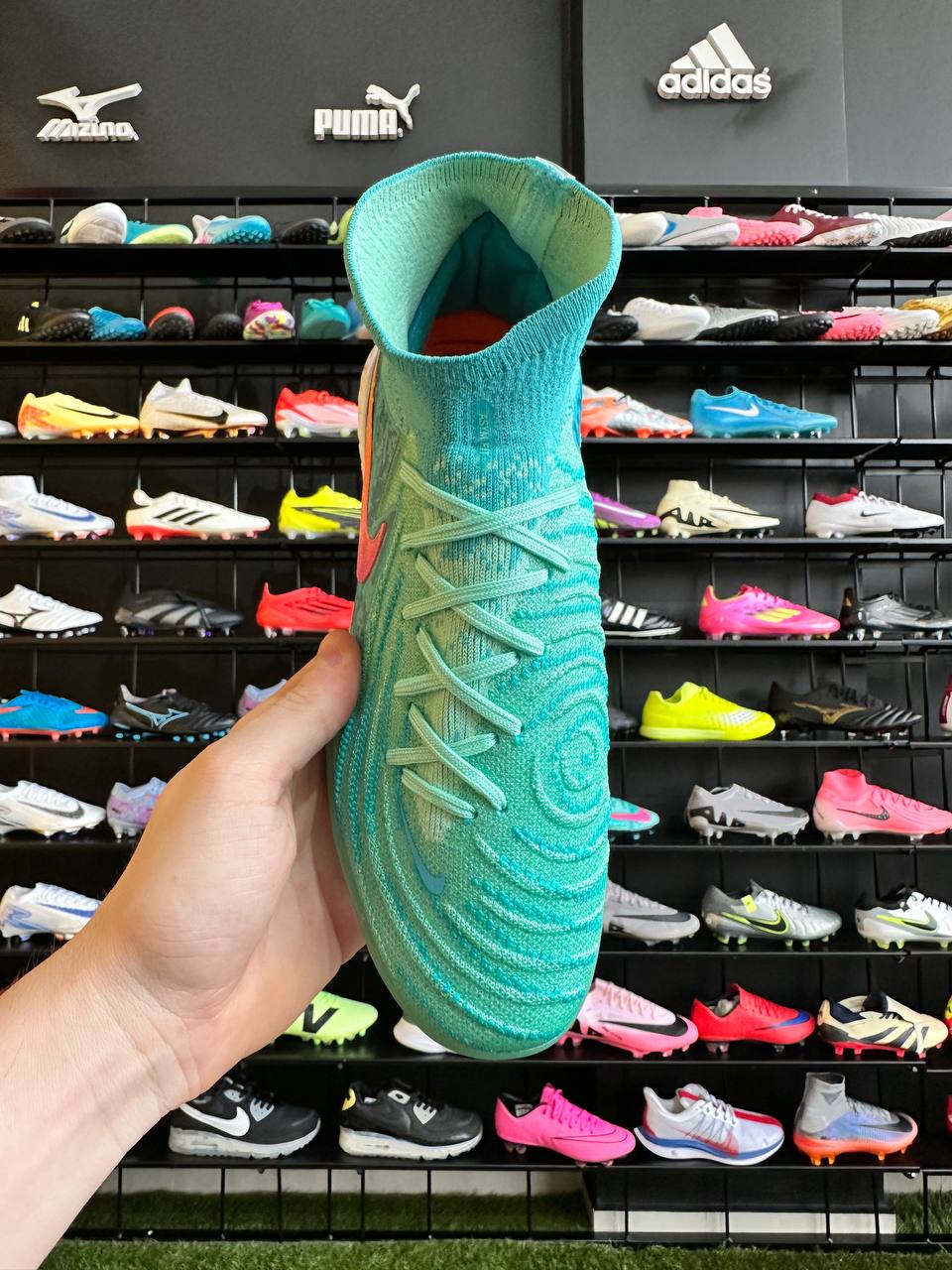 NIKE PHANTOM LUNA TF + BRINDE (PRONTA ENTREGA)