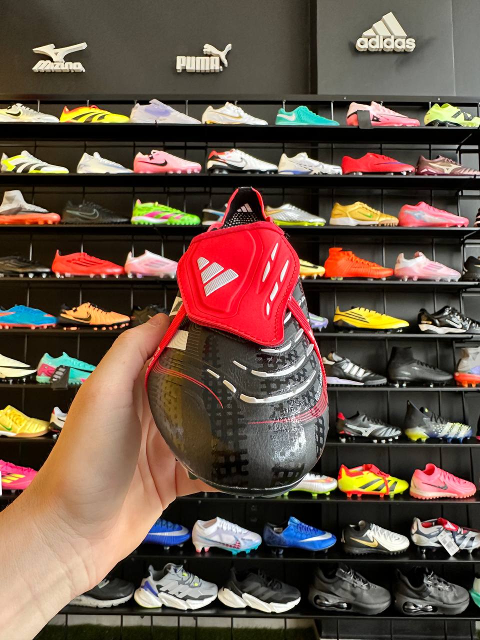 ADIDAS PREDATOR SG + BRINDES (PRONTA ENTREGA)