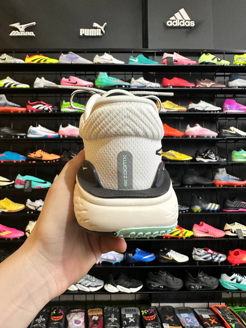 NIKE ZOOMX IVENCIBLE RUN FK