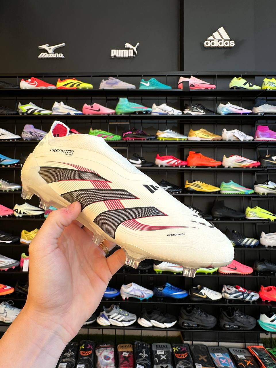 ADIDAS PREDATOR 25 FG + BRINDES (PRONTA ENTREGA)