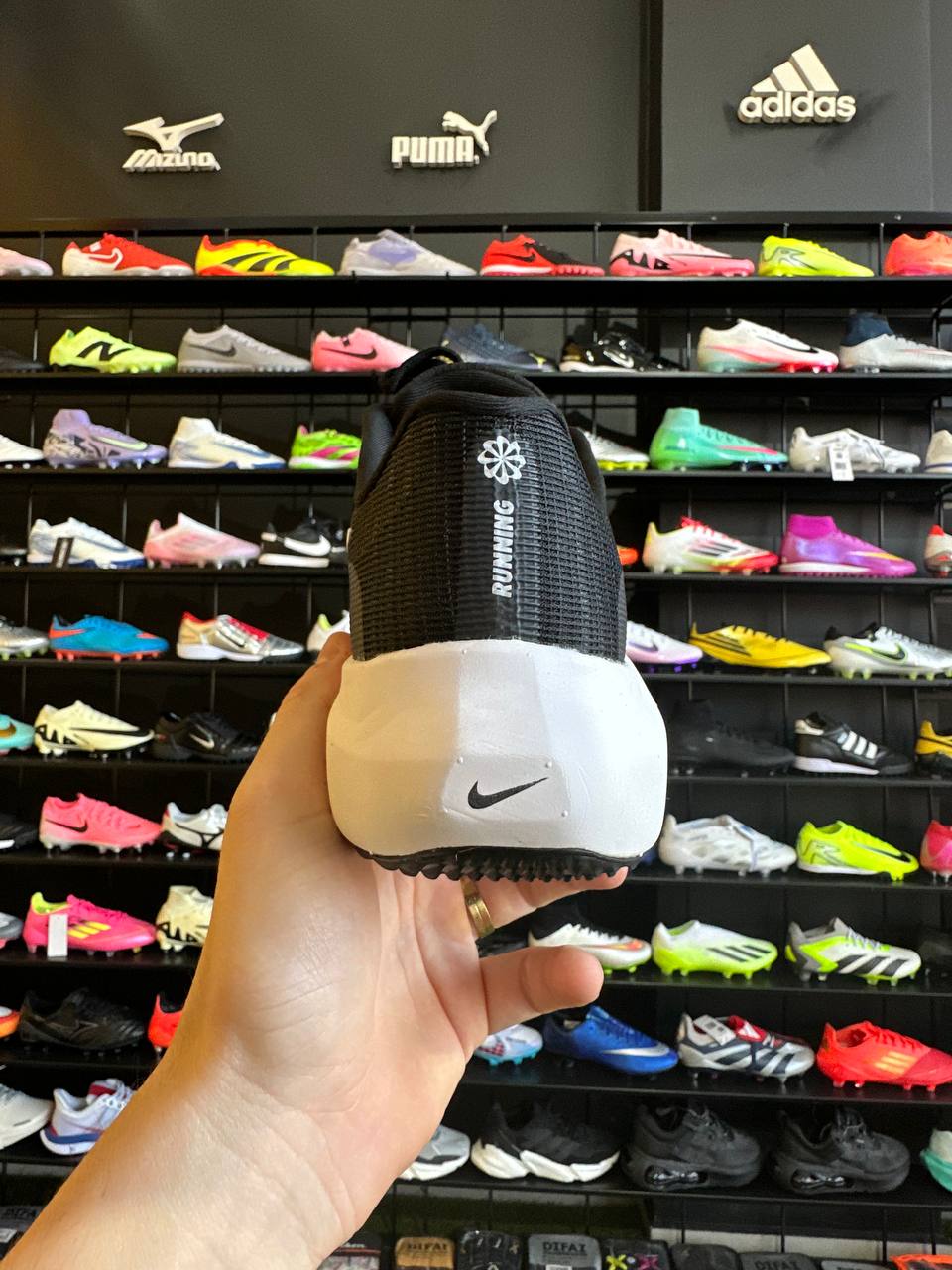 NIKE ZOOM FLY 5