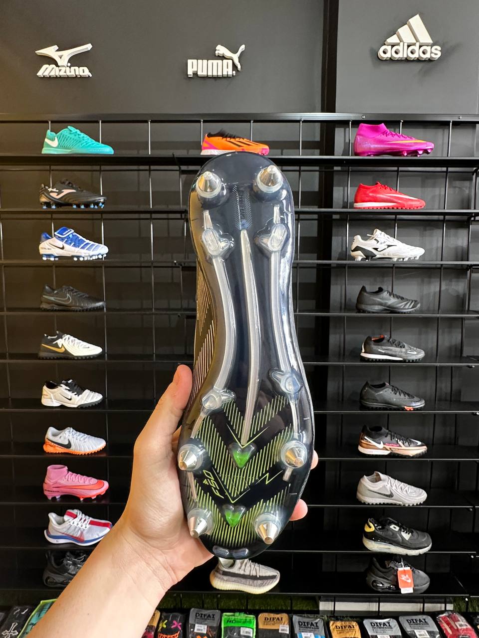 ADIDAS F50 SG + BRINDES (PRONTA ENTREGA)