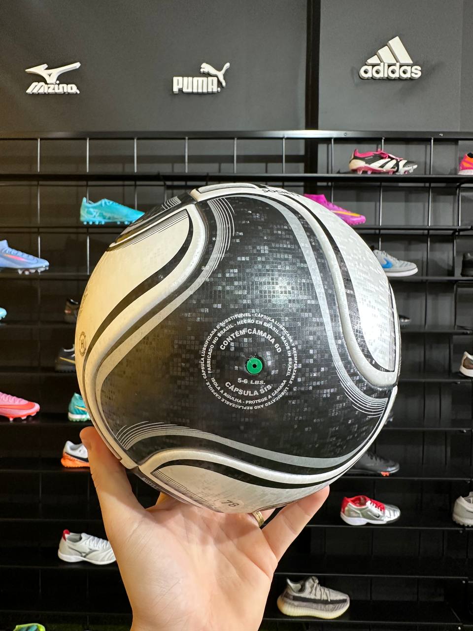 BOLA SOCIETY 8