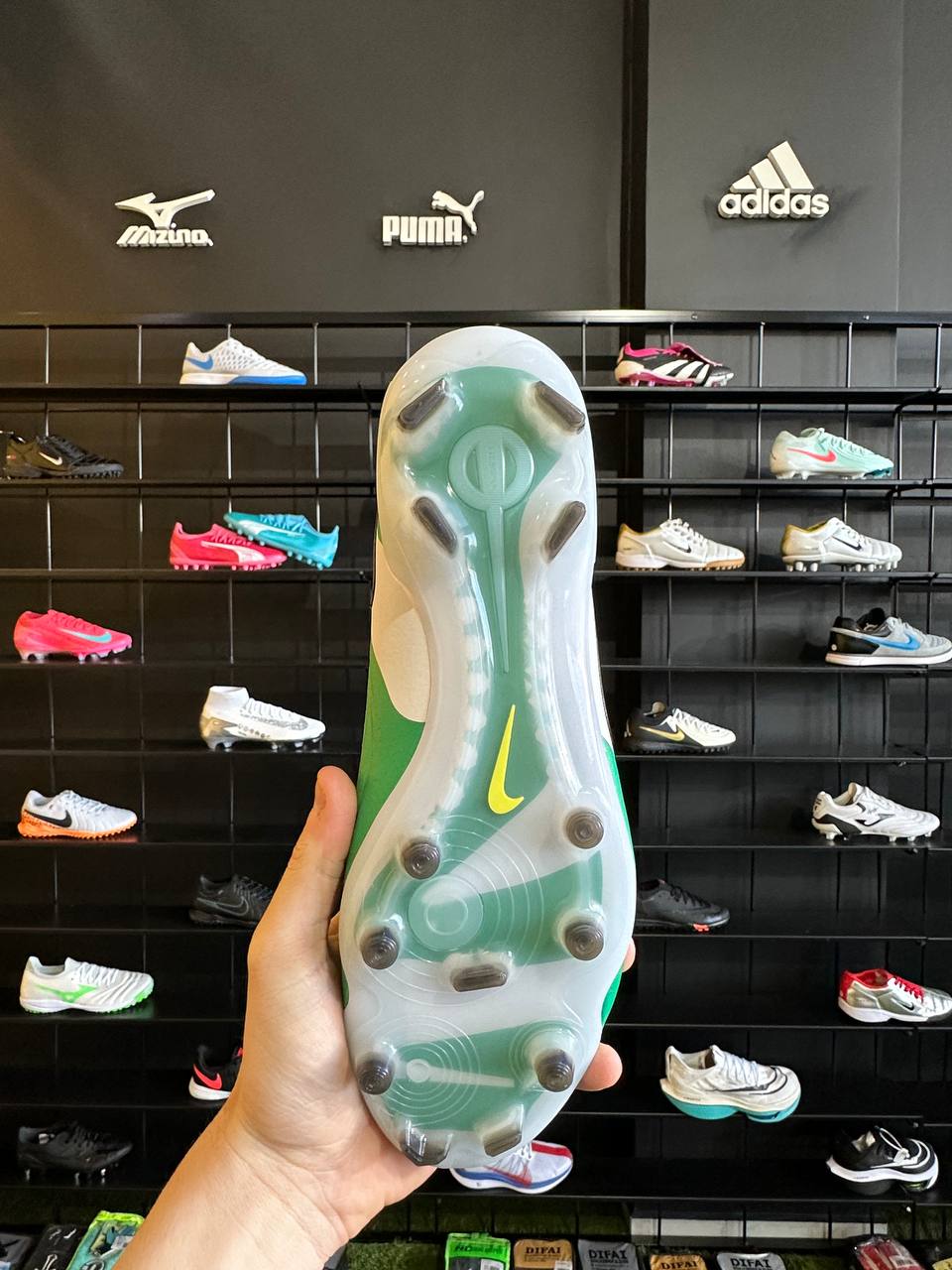 NIKE TIEMPO LEGEND 10 FG + BRINDES (PRONTA ENTREGA)