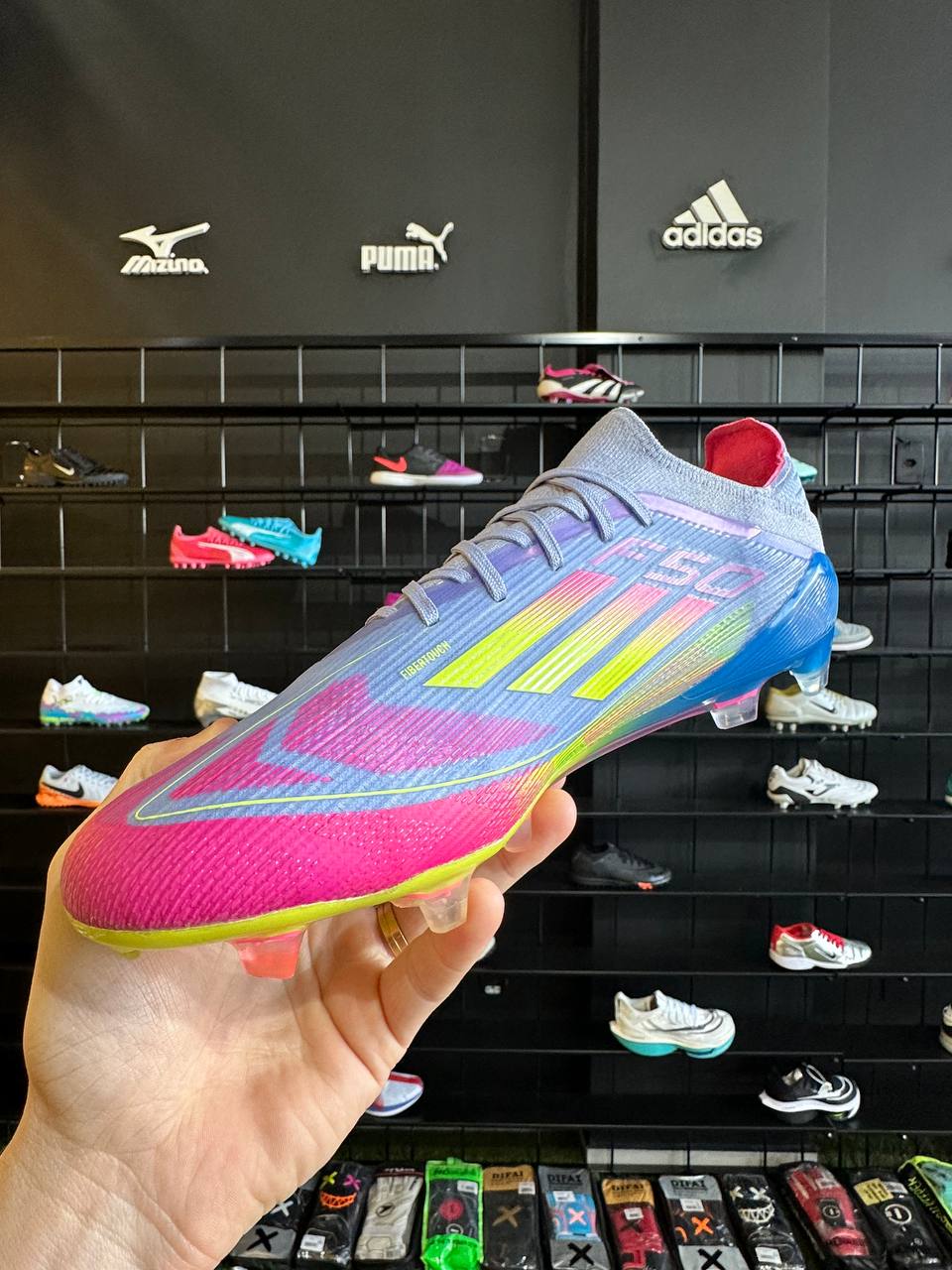ADIDAS F50 FG + BRINDES (PRONTA ENTREGA)