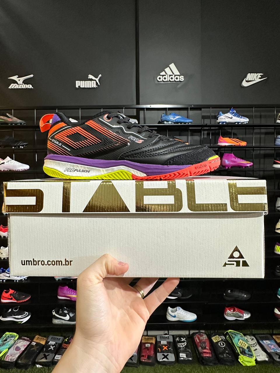 UMBRO PRO 5 STABLE + BRINDE (PRONTA ENTREGA)