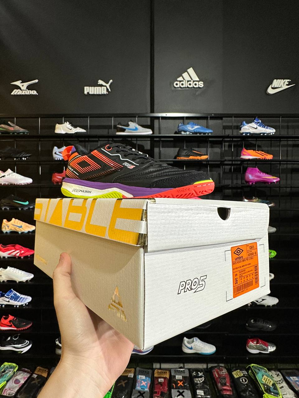 UMBRO PRO 5 STABLE + BRINDE (PRONTA ENTREGA)