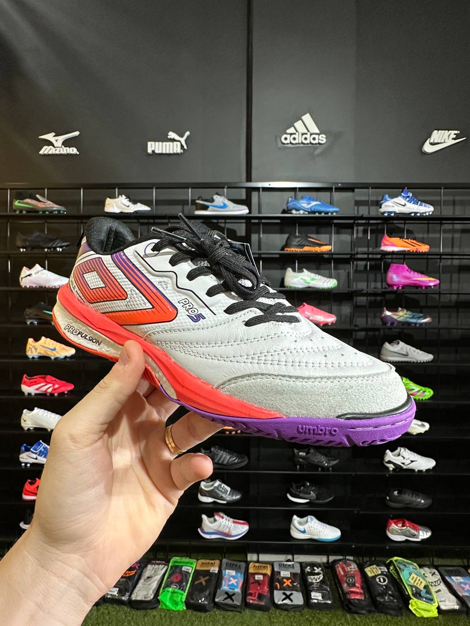 UMBRO PRO 5 STABLE + BRINDE (PRONTA ENTREGA)