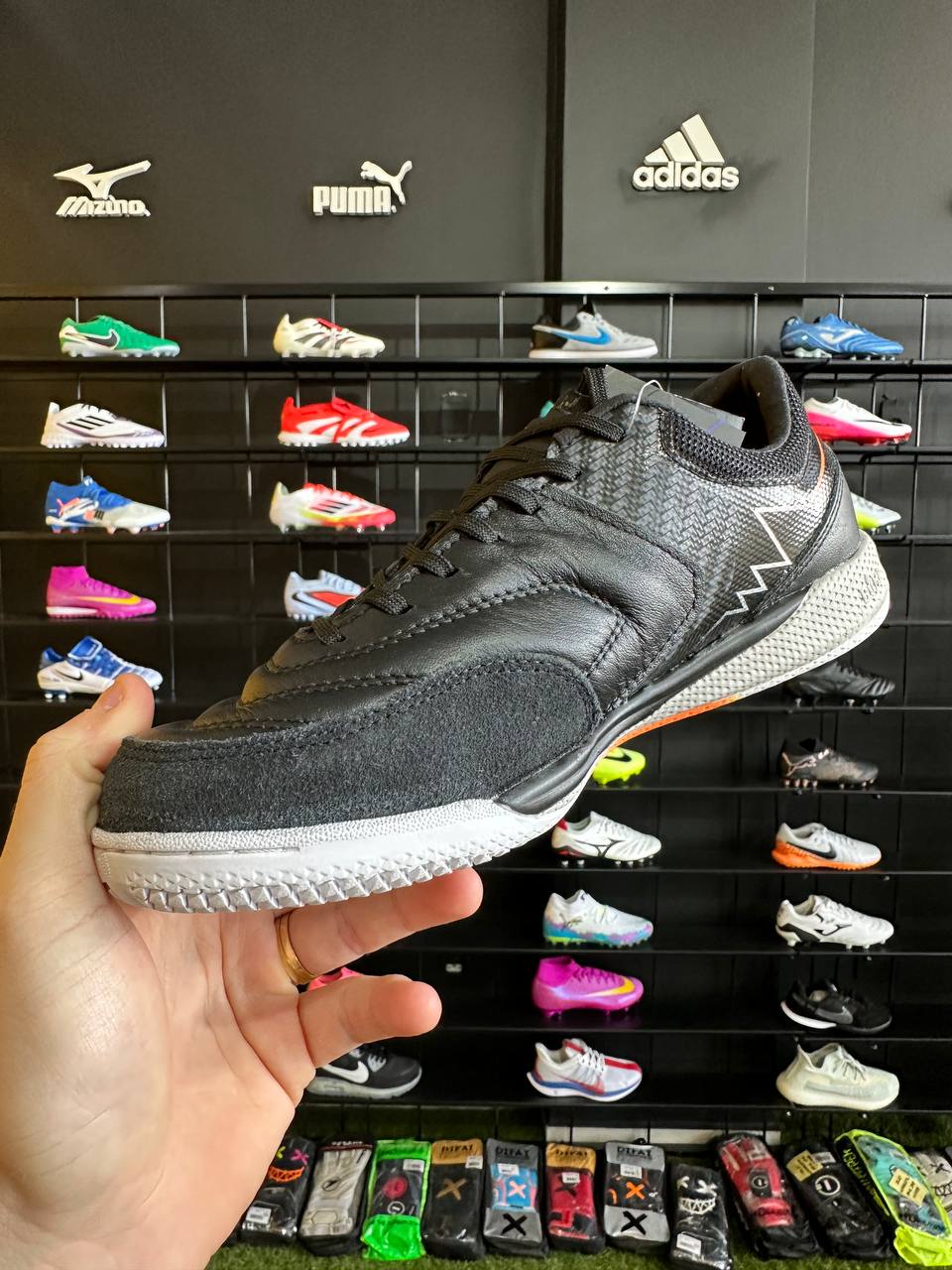 UMBRO ADAMANT MASTER CLASS PRO + BRINDE (PRONTA ENTREGA)