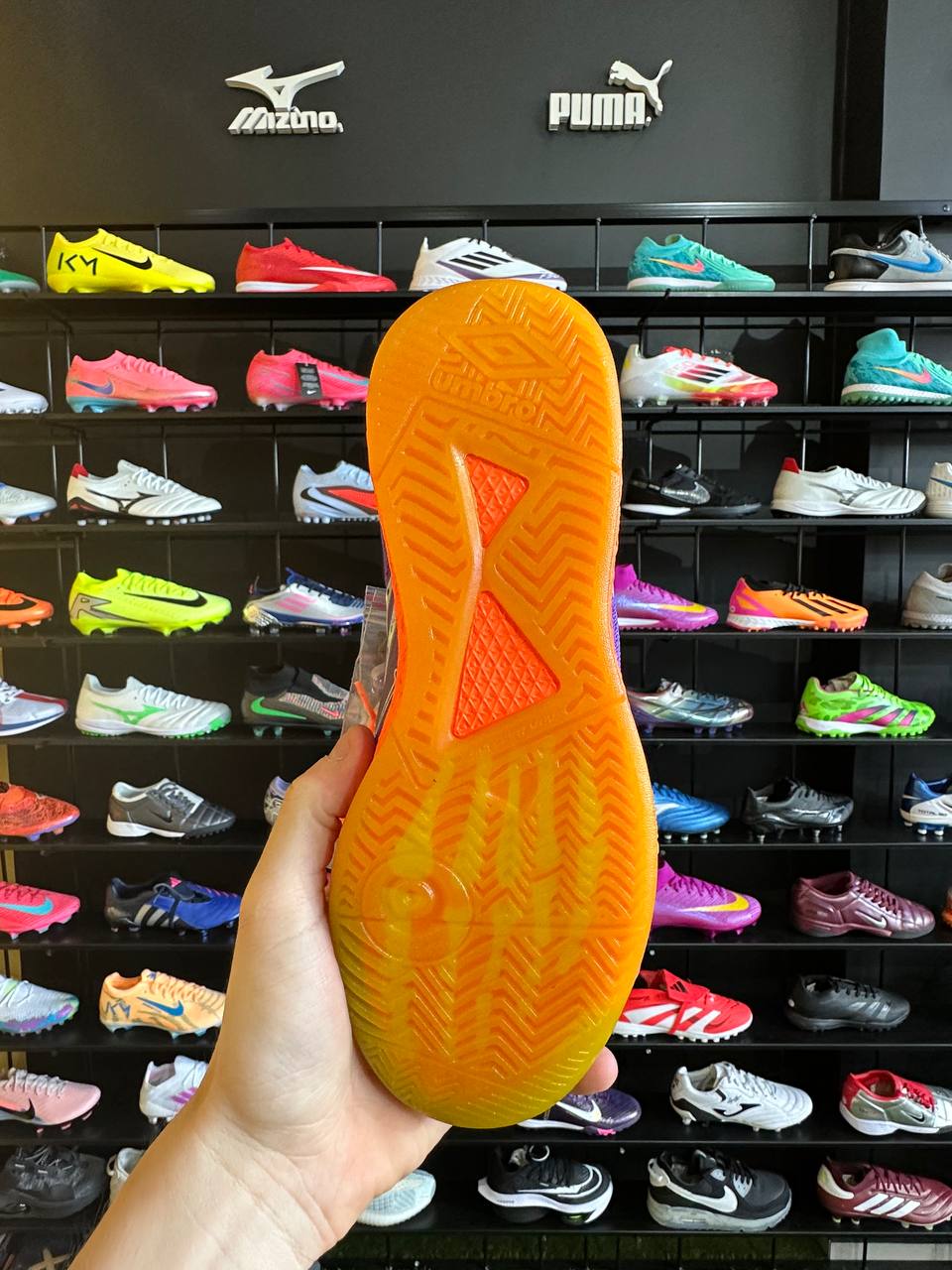 UMBRO PRO 5 BUMP HALLOWEN + BRINDE (PRONTA ENTREGA)