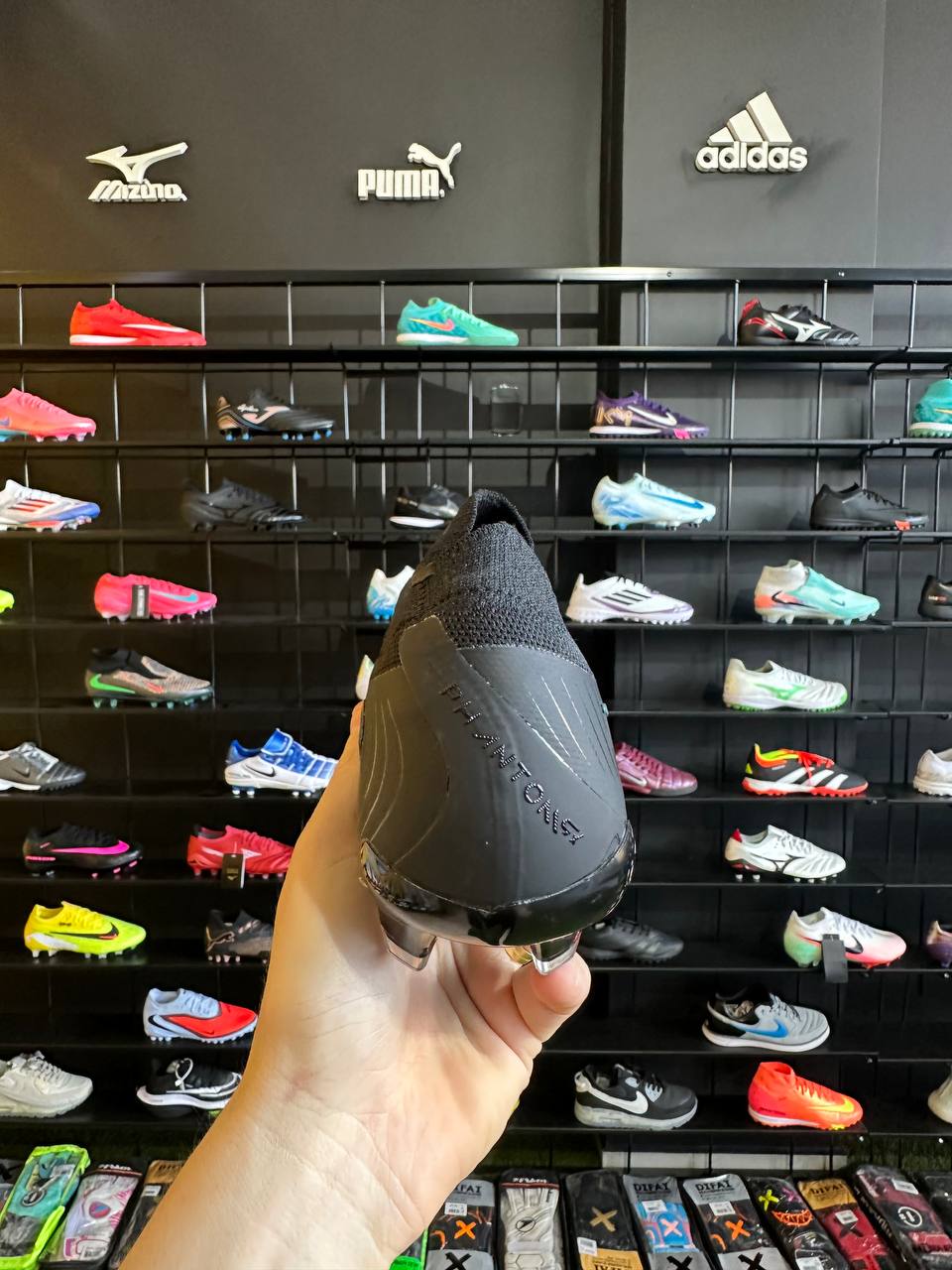 NIKE PHANTOM LUNA FG + BRINDE (PRONTA ENTREGA)
