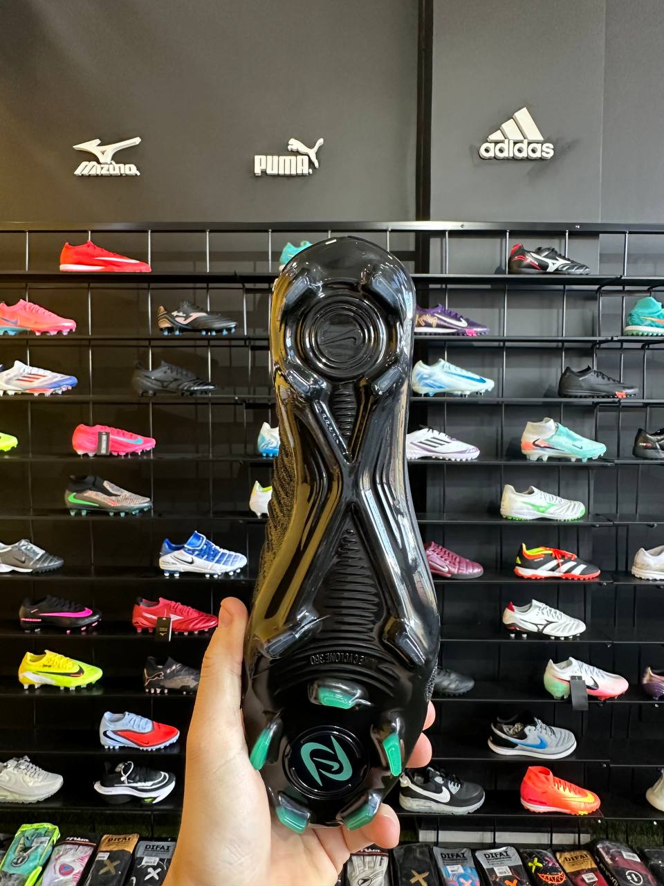 NIKE PHANTOM LUNA FG + BRINDE (PRONTA ENTREGA)