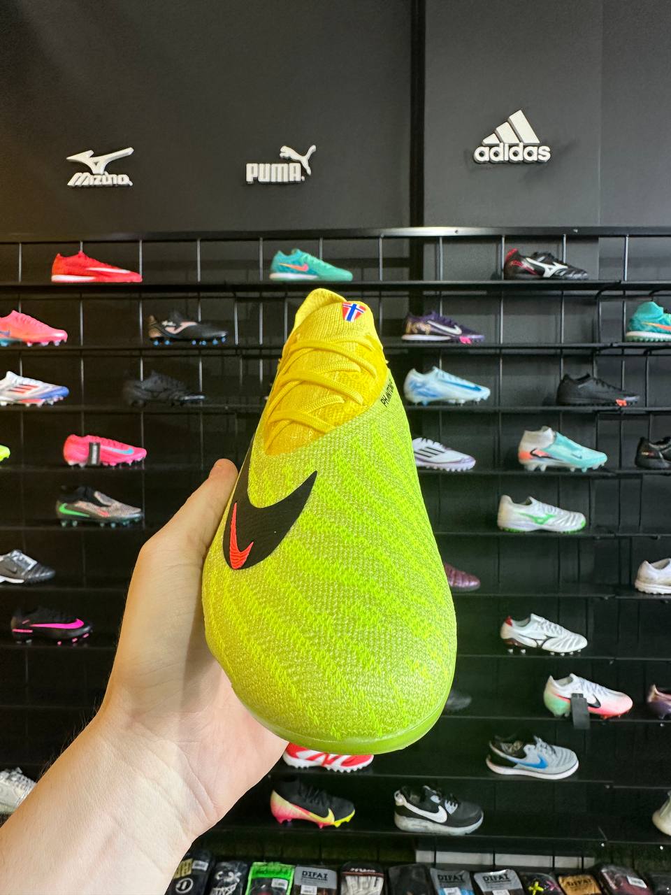 NIKE PHANTOM GX FG + BRINDE (PRONTA ENTREGA)