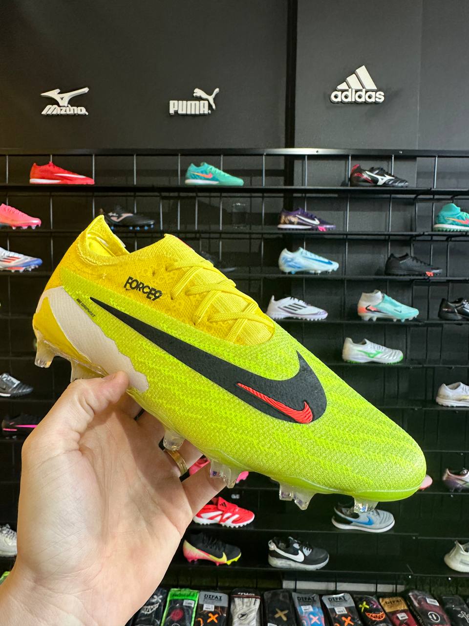 NIKE PHANTOM GX FG + BRINDE (PRONTA ENTREGA)