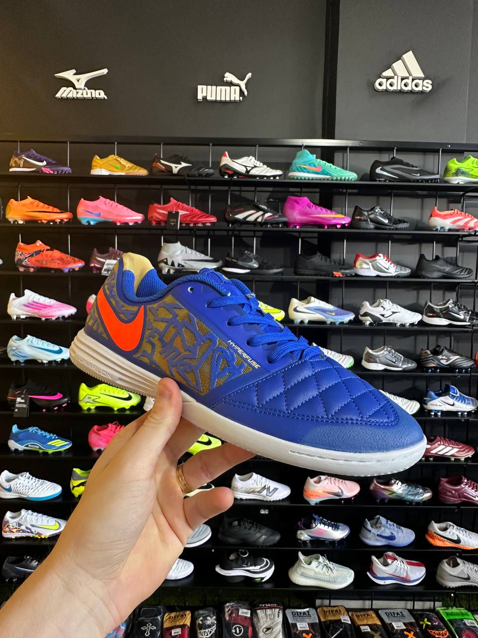 NIKE LUNAR GATO IC + BRINDE (PRONTA ENTREGA)
