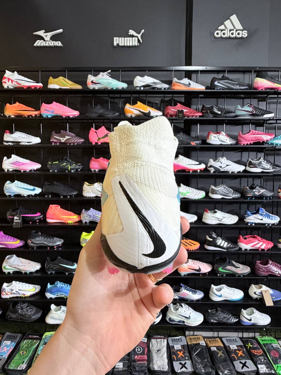 NIKE PHANTOM GX FG + BRINDE (PRONTA ENTREGA)