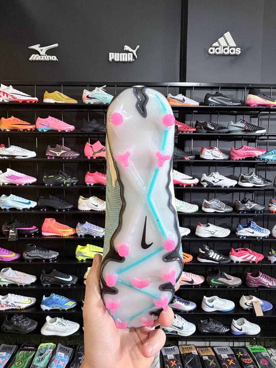 NIKE PHANTOM GX FG + BRINDE (PRONTA ENTREGA)