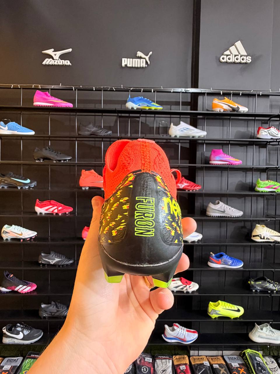 NEW BALANCE FURON PROFISSIONAL + BRINDE (PRONTA ENTREGA)