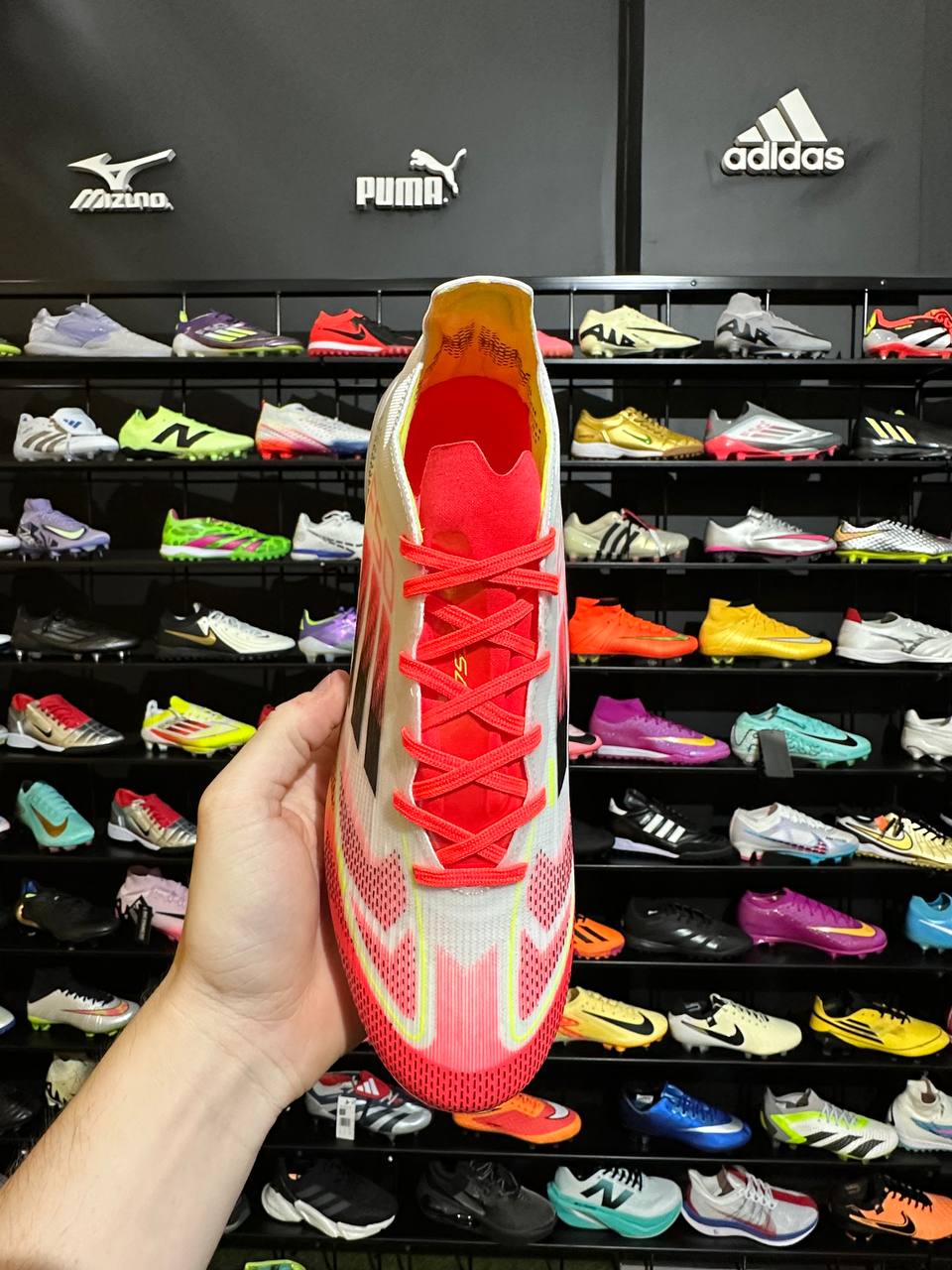 ADIDAS F50 SG + BRINDES (PRONTA ENTREGA)