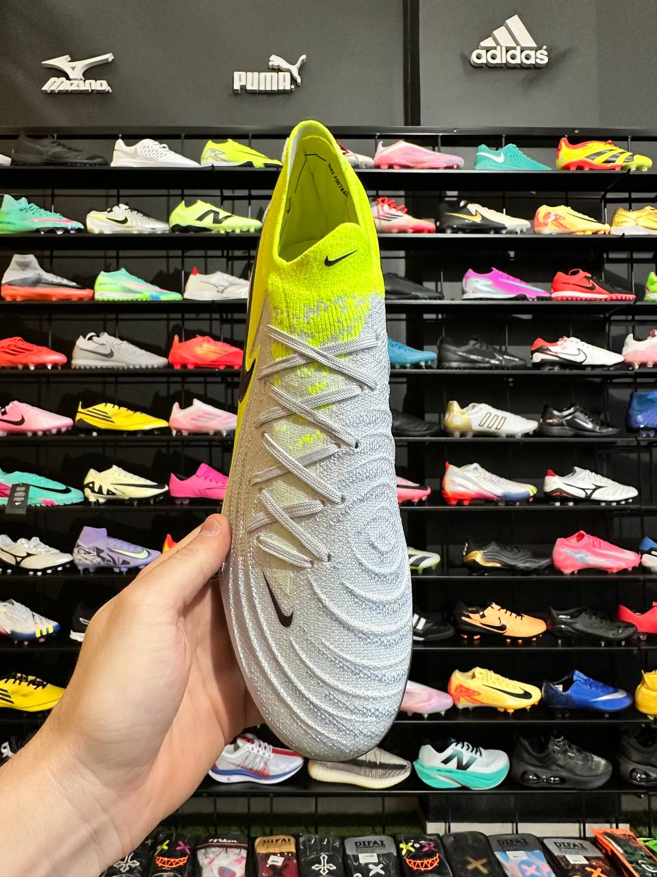 NIKE PHANTOM LUNA SG + BRINDE (PRONTA ENTREGA)