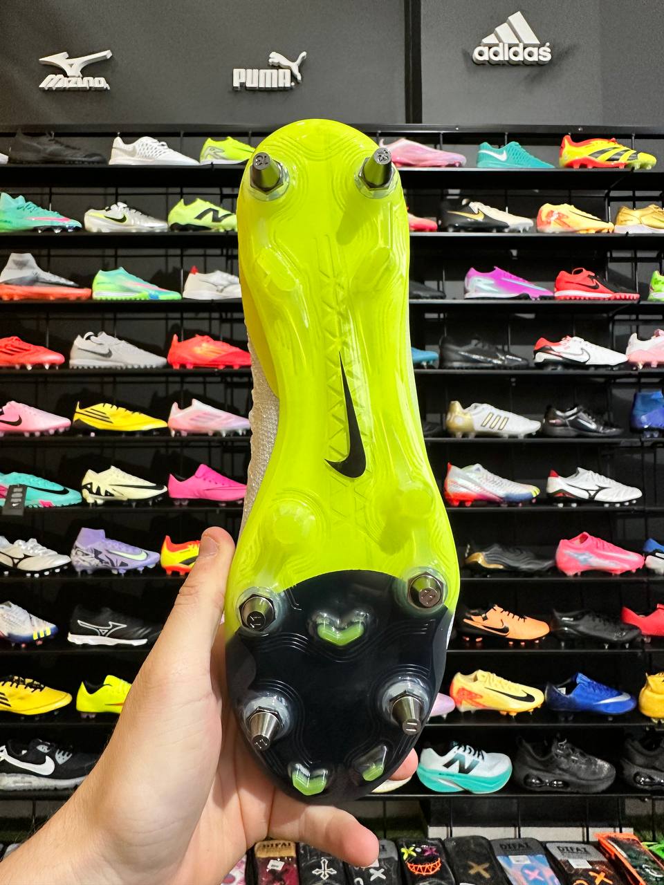 NIKE PHANTOM LUNA SG + BRINDE (PRONTA ENTREGA)