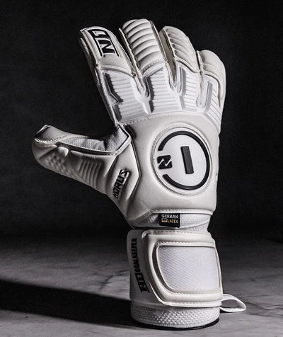 Luva de Goleiro Profissional N1 Horus