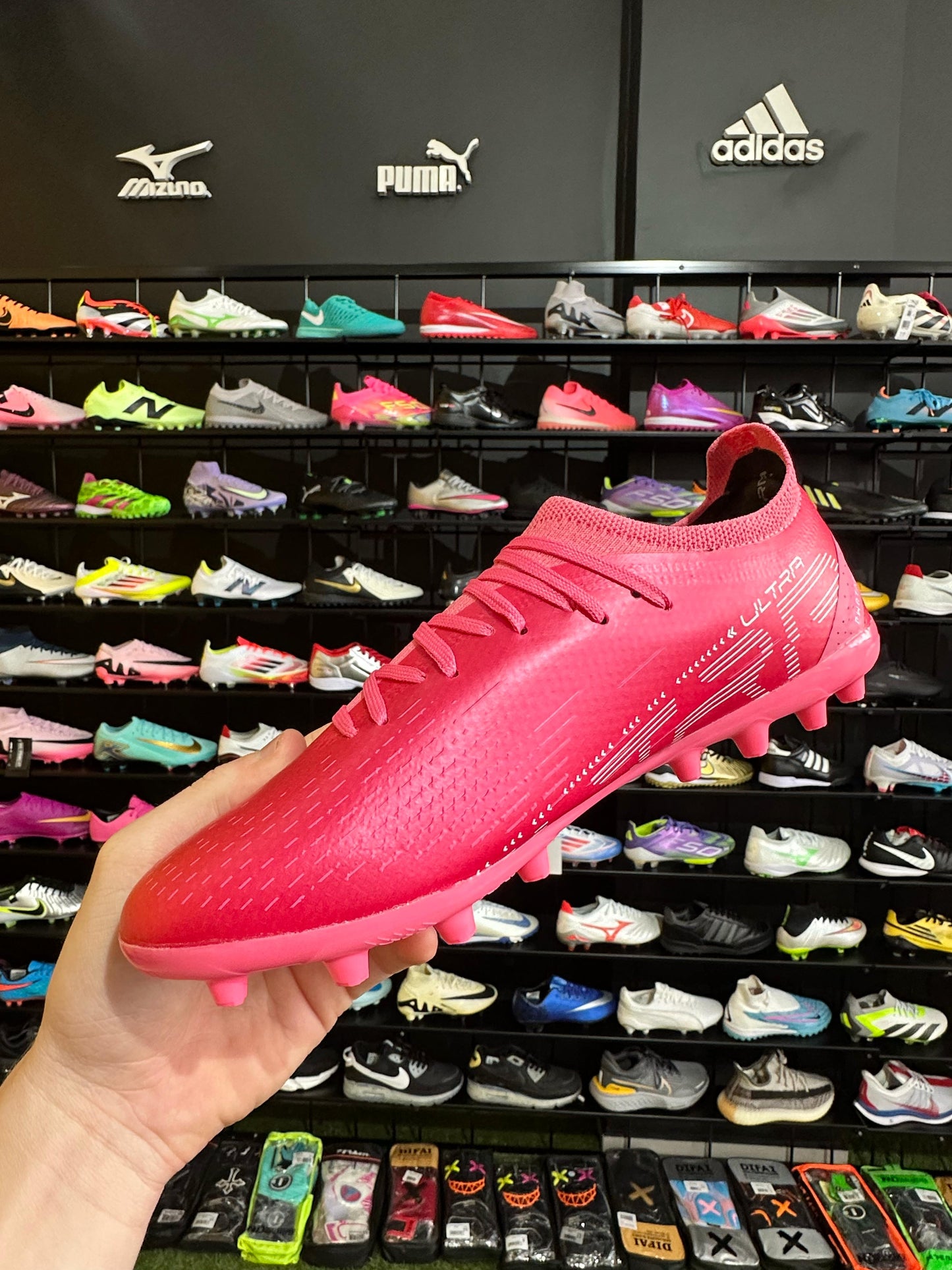 PUMA ULTRA MG + BRINDES (PRONTA ENTREGA)