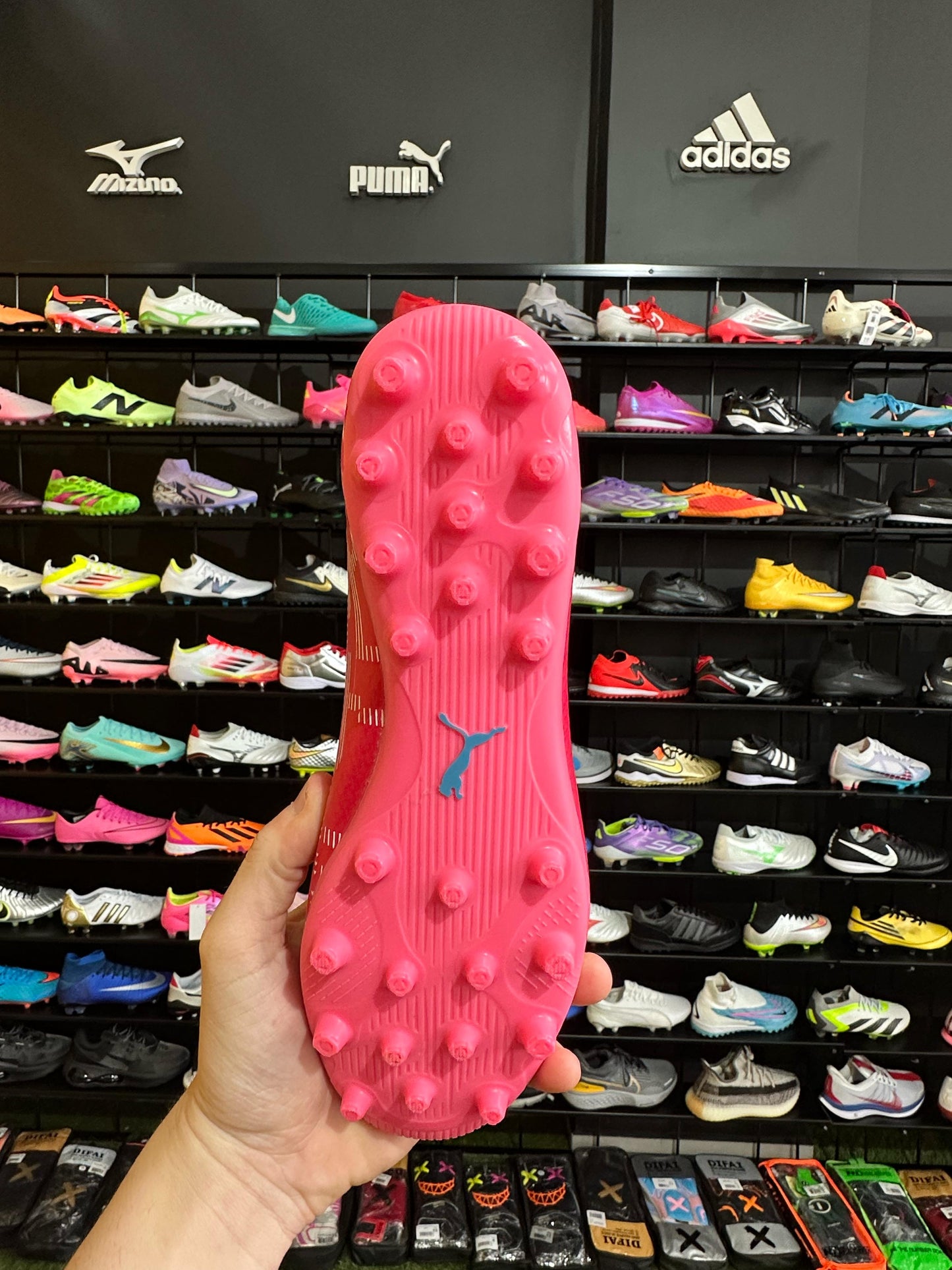 PUMA ULTRA MG + BRINDES (PRONTA ENTREGA)