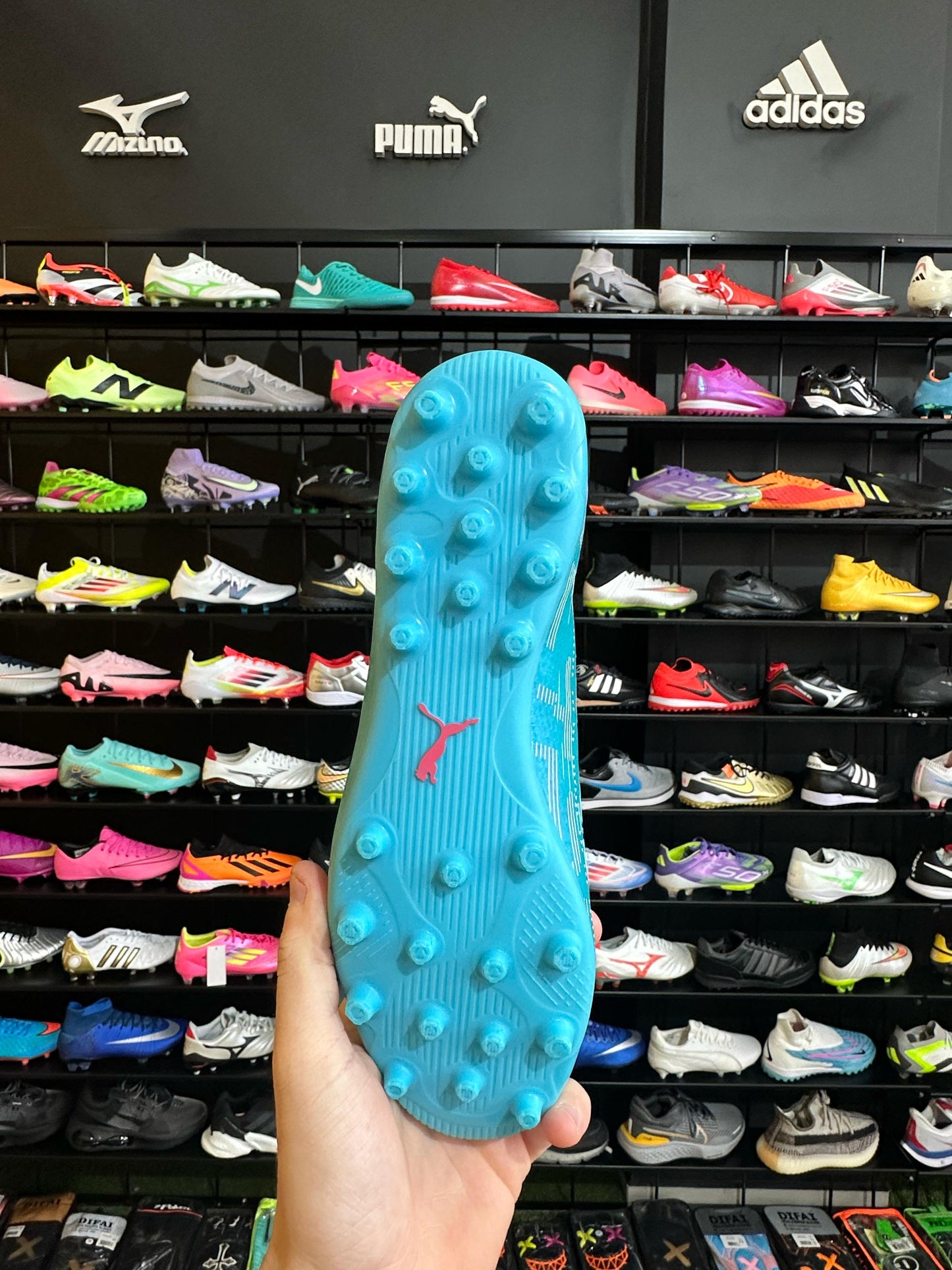 PUMA ULTRA MG + BRINDES (PRONTA ENTREGA)