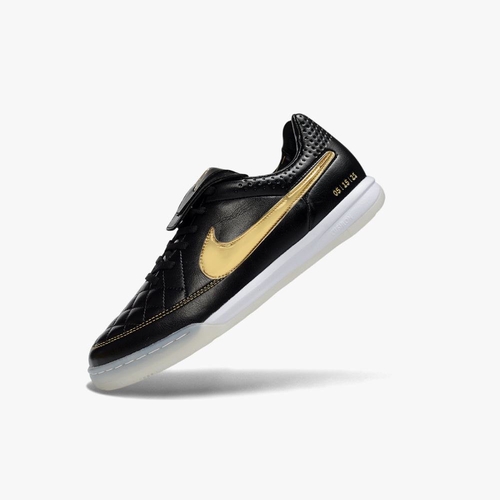 NIKE TIEMPO RONALDINHO (IC)