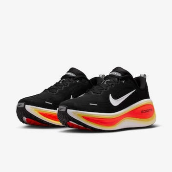 Nike Vomero Plus - Preto