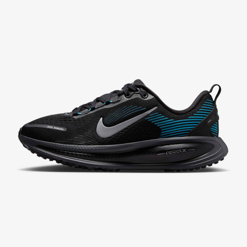 TÊNIS NIKE VOMERO 18