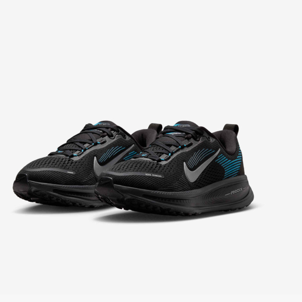 TÊNIS NIKE VOMERO 18