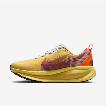 TÊNIS NIKE VOMERO 18