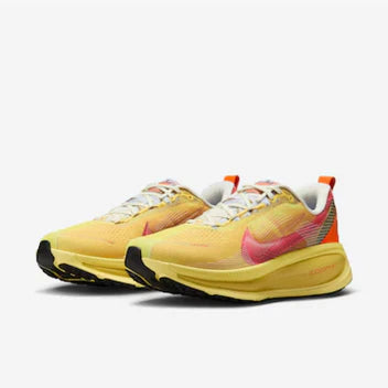 TÊNIS NIKE VOMERO 18