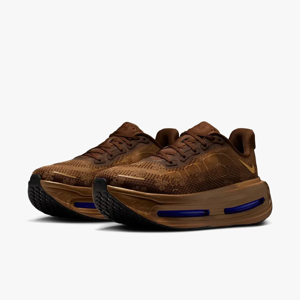 TÊNIS NIKE VOMERO PREMIUM FLAT STOUT
