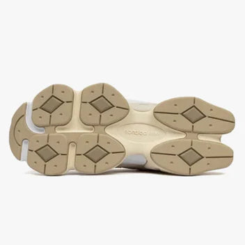 New Balance 9060 - Bege