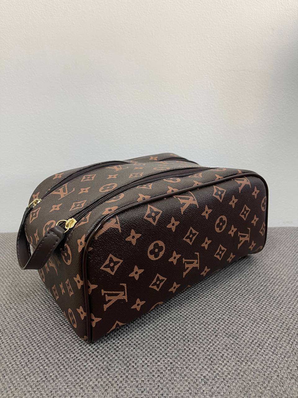 BOLSA NECESSARIE LV - Raposa Outlet