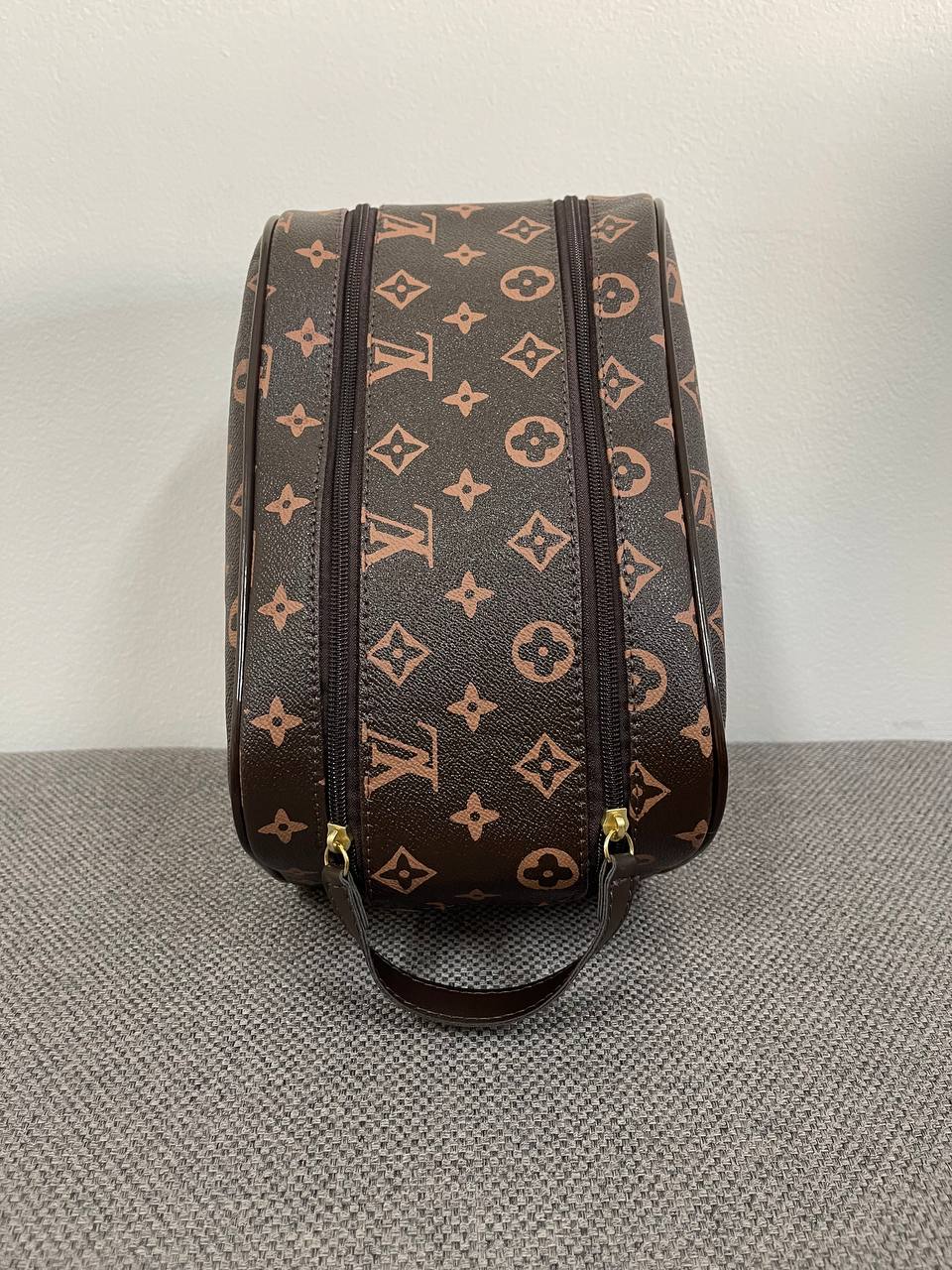 BOLSA NECESSARIE LV - Raposa Outlet