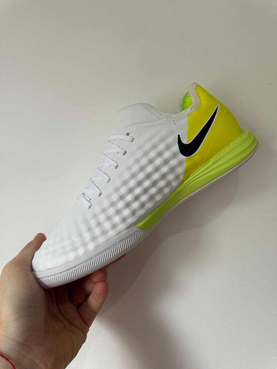 NIKE MAGISTA IC + BRINDES (PRONTA ENTREGA)