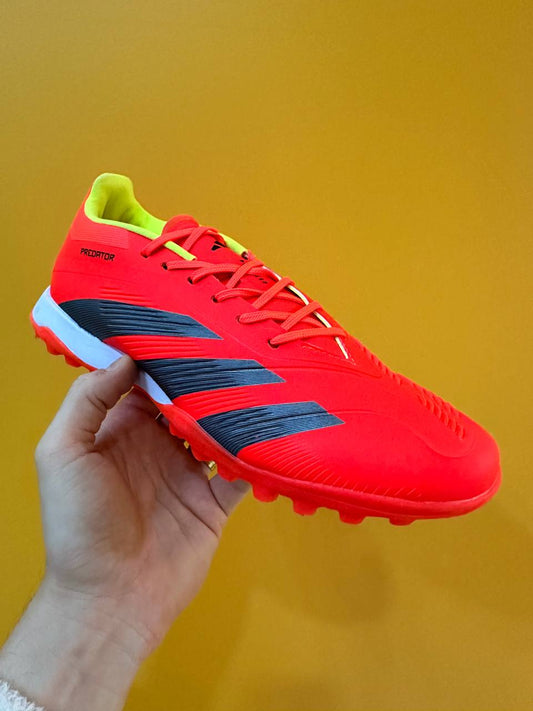 ADIDAS PREDATOR 30 ELITE TF + BRINDE (PRONTA ENTREGA)