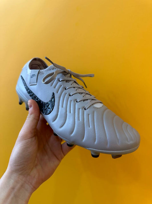 NIKE TIEMPO LEGEND 10 FG + BRINDES (PRONTA ENTREGA)