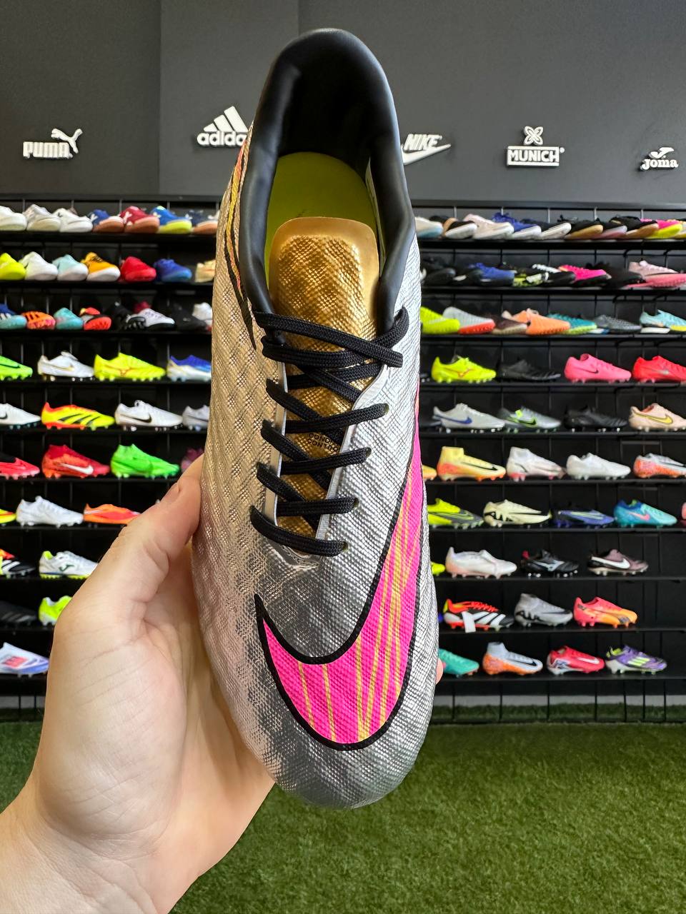 NIKE HYPERVENOM FG + BRINDE (PRONTA ENTREGA