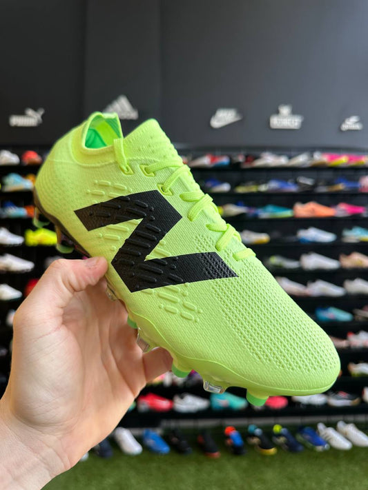 NEW BALANCE TEKELA PRO FG + BRINDE (PRONTA ENTREGA)