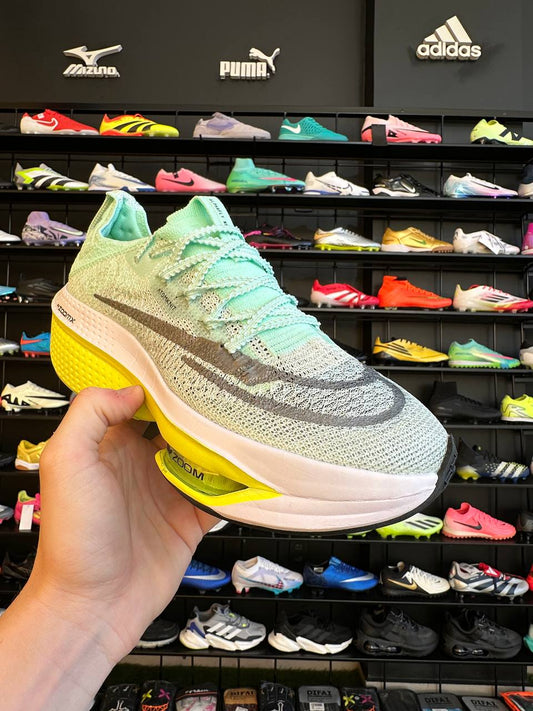 NIKE AIR ZOOM ALPHAFLY NEXT%