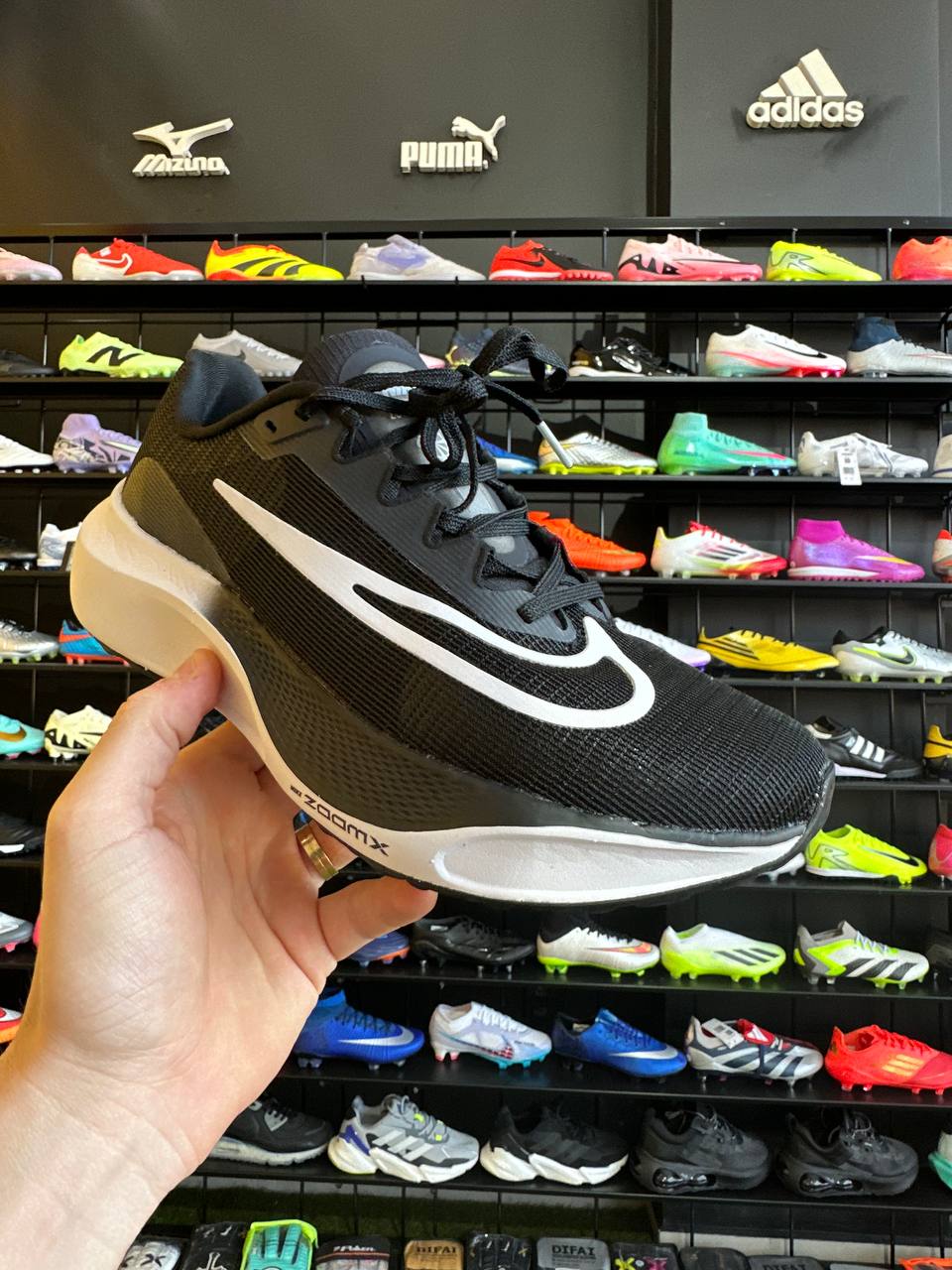 NIKE ZOOM FLY 5