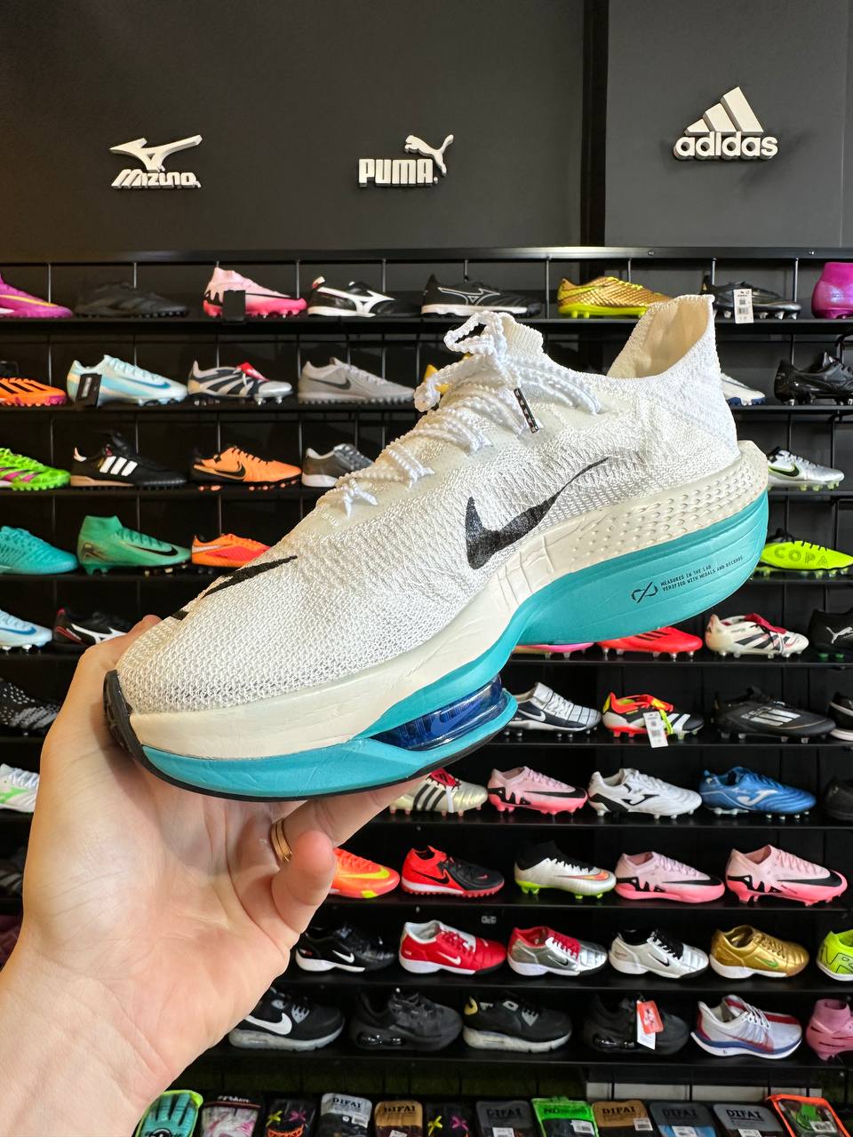 NIKE AIR ZOOM ALPHAFLY NEXT%