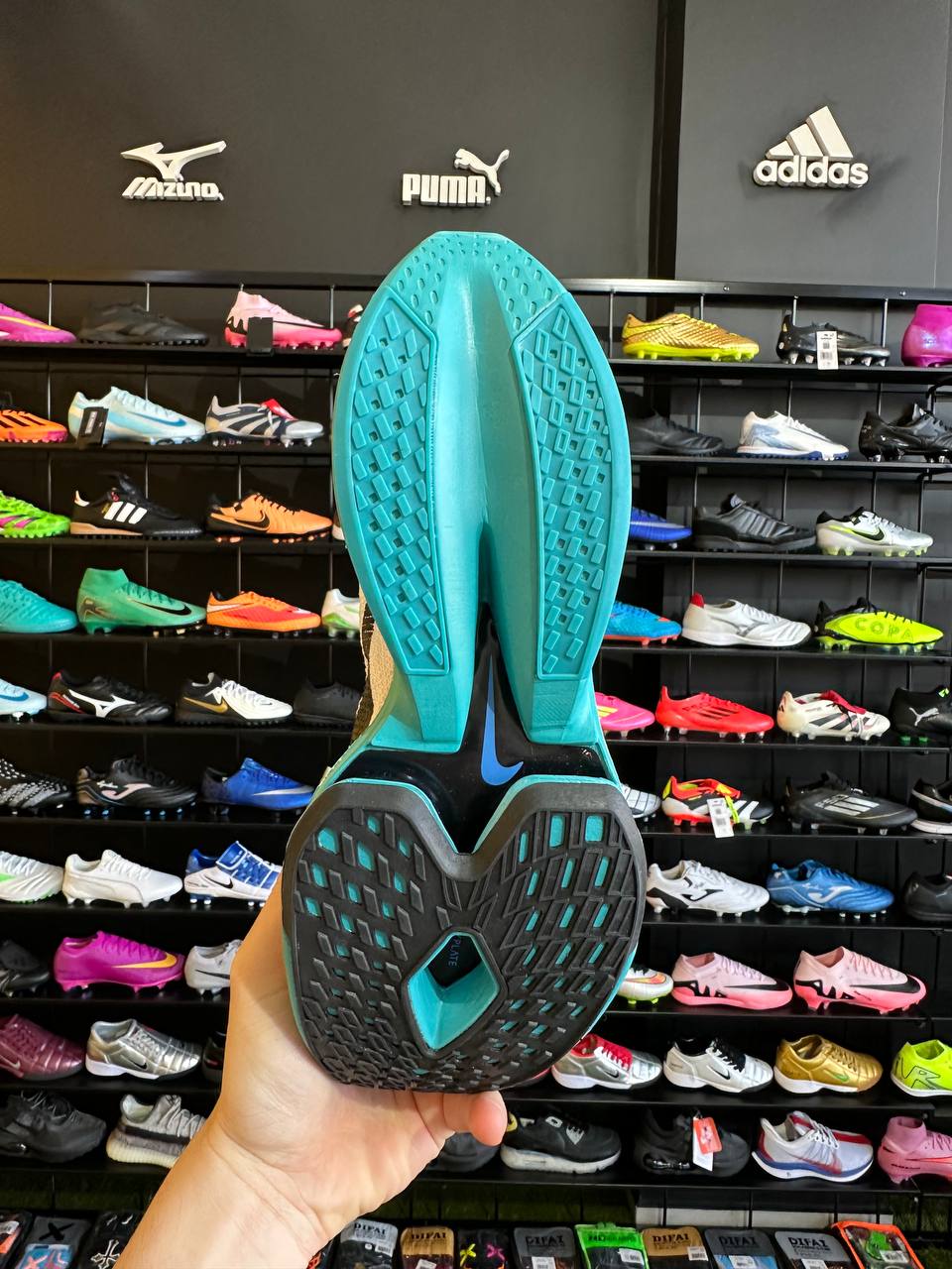 NIKE AIR ZOOM ALPHAFLY NEXT%