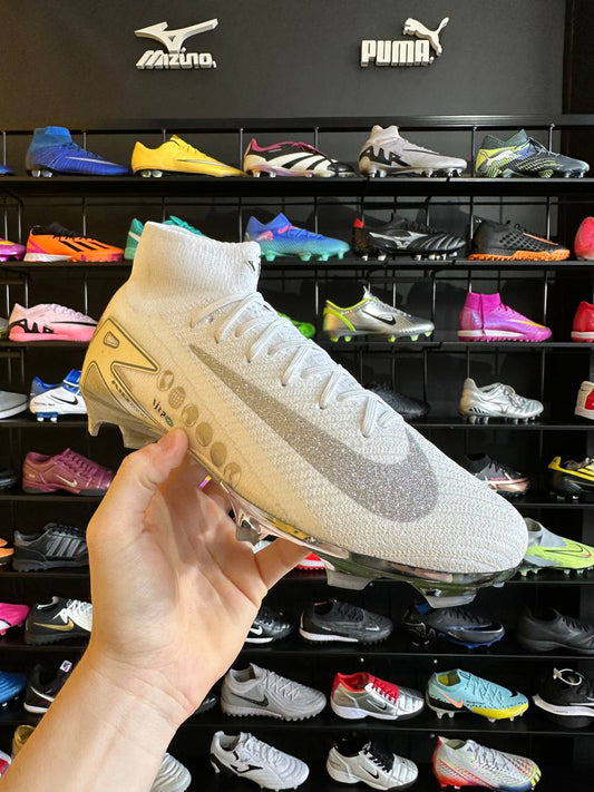 NIKE SUPERFLY 10 FG + BRINDE (PRONTA ENTREGA)